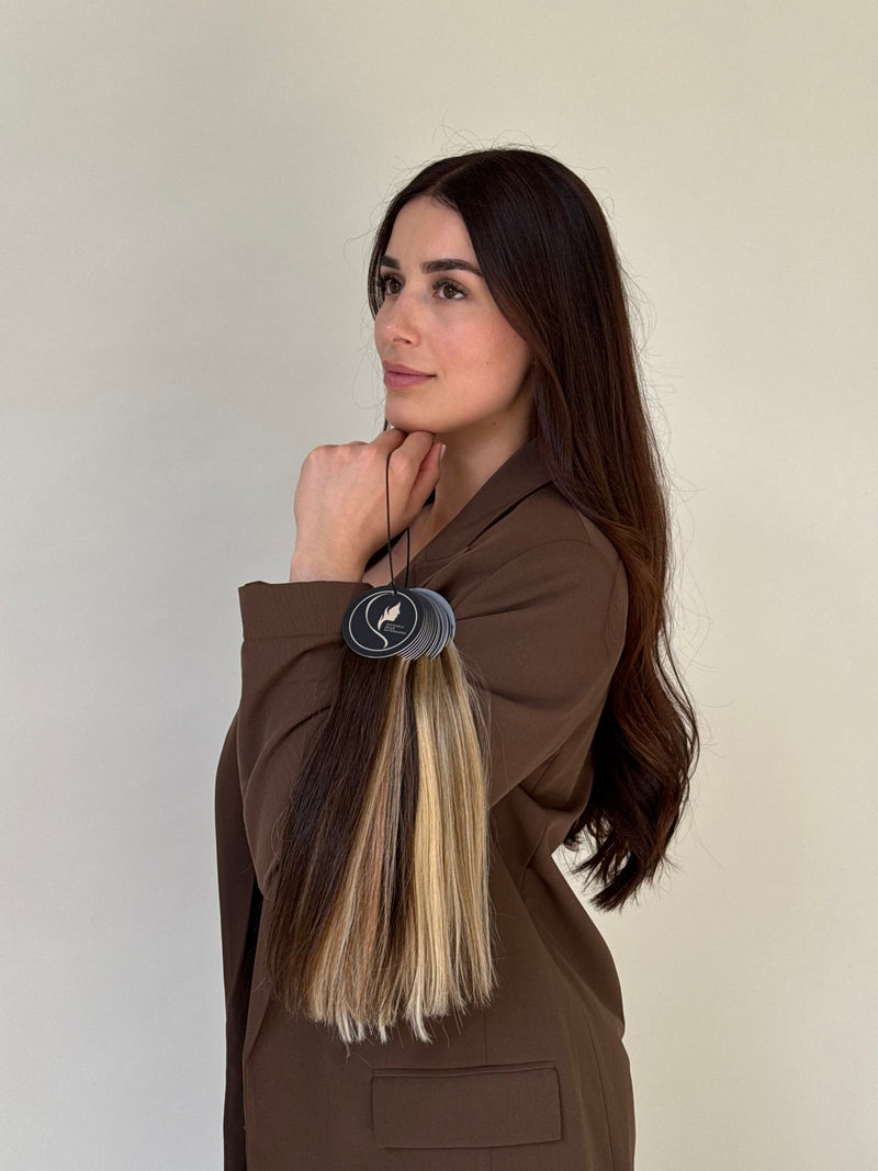 Kleurring met IBE haarstalen naast het eigen haar